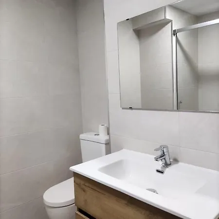 Tucasaenlaarena Appartement Gijón